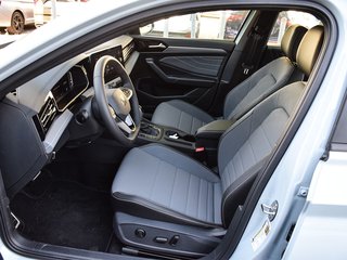 2025 Volkswagen Jetta COMFORTLINE SPORTS PKG in Mississauga, Ontario - 6 - w320h240px