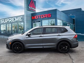 2022 Volkswagen Tiguan Comfortline R-Line Black Edition in Mississauga, Ontario - 3 - w320h240px