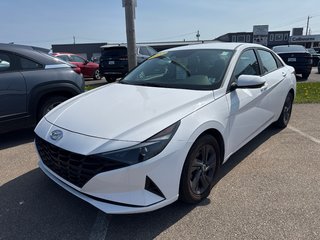 2022 Hyundai Elantra Preferred
