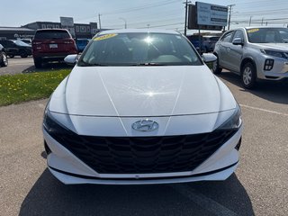 2022 Hyundai Elantra Preferred