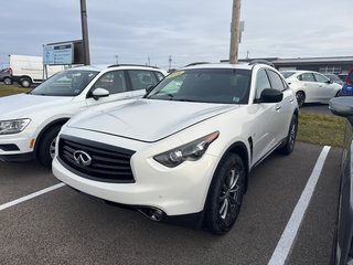 2016 Infiniti QX70
