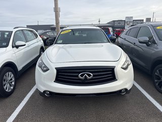 2016 Infiniti QX70