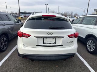 2016 Infiniti QX70