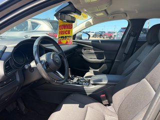 2024 Mazda CX-30 GS