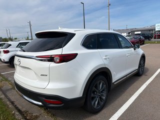 2016 Mazda CX-9 Signature