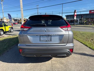 2022 Mitsubishi ECLIPSE CROSS ES