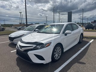 2018 Toyota Camry SPORT