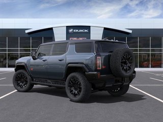 2025 GMC Hummer EV SUV in Témiscouata-sur-le-Lac, Quebec - 3 - w320h240px