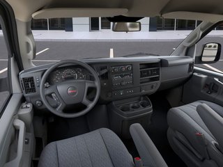 GMC Savana Cargo 2500 WT 155 2025 à Rivière-du-Loup, Québec - 5 - w320h240px