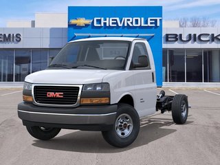 GMC Savana Cutaway 3500  2026 à Témiscouata-sur-le-Lac, Québec - 6 - w320h240px