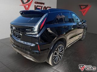 Cadillac XT4 AWD Sport *CUIR, TOIT, NAV, MAGS 20PO* 2024 à Rivière-du-Loup, Québec - 5 - w320h240px