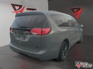 2020 Chrysler Pacifica Launch Edition**STOWN&GO** in Riviere-du-Loup, Quebec - 5 - w320h240px
