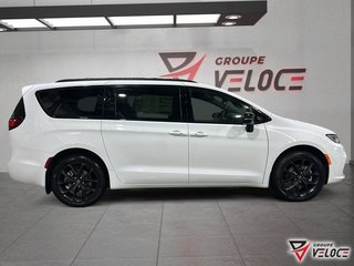 2026 Chrysler Pacifica SELECT AWD in Riviere-du-Loup, Quebec - 5 - w320h240px