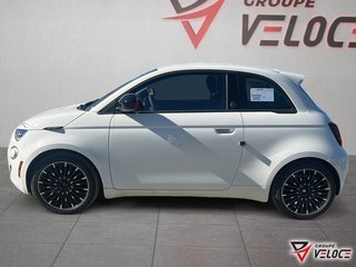 2025 Fiat 500e RED in Riviere-du-Loup, Quebec - 5 - w320h240px