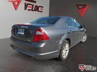 Ford Fusion SEL**AWD,A/C** 2010 à Rivière-du-Loup, Québec - 4 - w320h240px