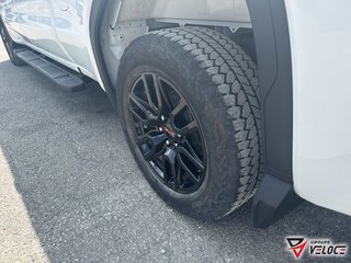 GMC Sierra 1500 Elevation 2023 à Rivière-du-Loup, Québec - 6 - w320h240px