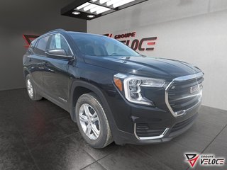 2022 GMC Terrain SLE *AWD, SIEGES CHAUFFANTS* in Riviere-du-Loup, Quebec - 3 - w320h240px