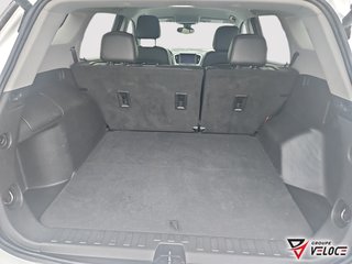 2022 GMC Terrain SLT *CUIR, SIEGES CHAUFFANTS* in Riviere-du-Loup, Quebec - 6 - w320h240px