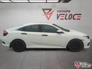 Honda Civic Sedan LX**SIEGES CHAUFFANTS, AUTOMATIQUE** 2017 à Rivière-du-Loup, Québec - 5 - w320h240px