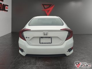 2017 Honda Civic Sedan LX**SIEGES CHAUFFANTS, AUTOMATIQUE**