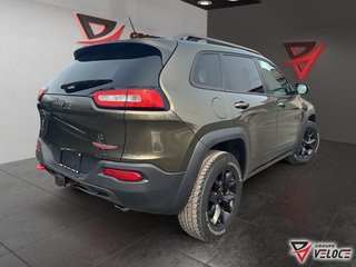 Jeep Cherokee Trailhawk**SIEGES CHAUFFANTS,V6** 2015 à Rivière-du-Loup, Québec - 4 - w320h240px