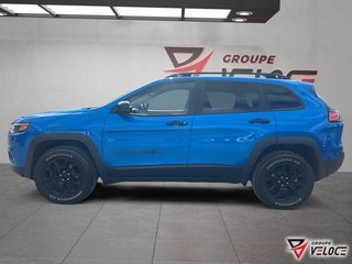 2022 Jeep Cherokee X**V6,SIEGES CHAUFFANTS** in Riviere-du-Loup, Quebec - 5 - w320h240px