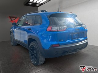 2022 Jeep Cherokee X**V6,SIEGES CHAUFFANTS** in Riviere-du-Loup, Quebec - 4 - w320h240px