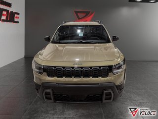 Jeep Cherokee LAREDO 2026 à Rivière-du-Loup, Québec - 2 - w320h240px