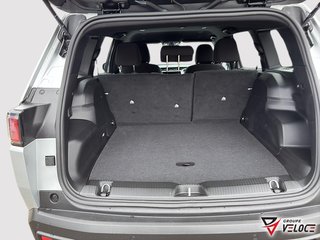 Jeep Cherokee LAREDO 2026 à Rivière-du-Loup, Québec - 6 - w320h240px
