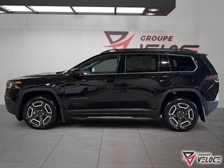 Jeep Cherokee LAREDO 2026 à Rivière-du-Loup, Québec - 5 - w320h240px