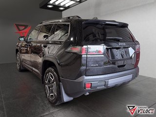 Jeep Cherokee LAREDO 2026 à Rivière-du-Loup, Québec - 4 - w320h240px