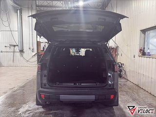 Jeep Cherokee LAREDO 2026 à Rivière-du-Loup, Québec - 6 - w320h240px