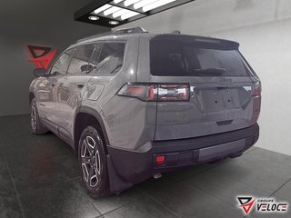 Jeep Cherokee LAREDO 2026 à Rivière-du-Loup, Québec - 4 - w320h240px