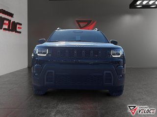Jeep Cherokee LAREDO 2026