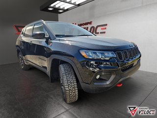 2025 Jeep Compass TRAILHAWK in Riviere-du-Loup, Quebec - 3 - w320h240px