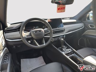 2025 Jeep Compass NORTH in Riviere-du-Loup, Quebec - 5 - w320h240px