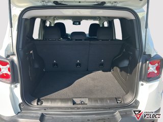 Jeep Renegade Trailhawk *4X4, SIEGES CHAUFFANTS, TOUT ÉQUIPÉ* 2023 à Rivière-du-Loup, Québec - 6 - w320h240px