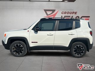 Jeep Renegade Trailhawk *4X4, SIEGES CHAUFFANTS, TOUT ÉQUIPÉ* 2023 à Rivière-du-Loup, Québec - 5 - w320h240px