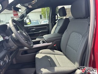 2025 Ram 1500 BIG HORN in Riviere-du-Loup, Quebec - 6 - w320h240px
