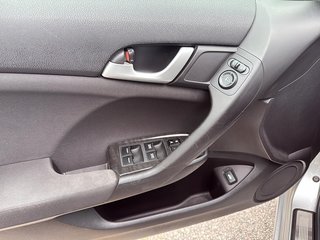 2012 Acura TSX in Quebec, Quebec - 11 - w320h240px