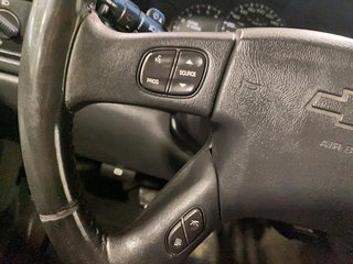 Chevrolet SILVERADO 1500HD  2005 à Québec, Québec - 14 - w320h240px