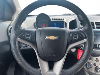 2013 Chevrolet Sonic in Quebec, Quebec - 17 - w320h240px