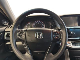 Honda Accord Coupe  2013 à Québec, Québec - 7 - w320h240px