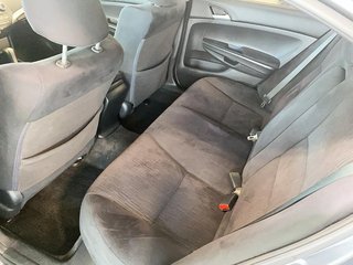 2011 Honda Accord Sedan in Quebec, Quebec - 8 - w320h240px