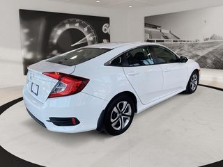 2018 Honda Civic Sedan in Quebec, Quebec - 4 - w320h240px