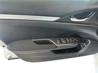 Honda Civic Sedan  2019 à Québec, Québec - 5 - w320h240px