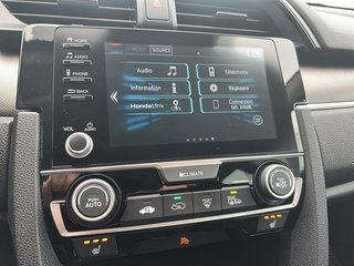 Honda Civic Sedan  2019 à Québec, Québec - 12 - w320h240px