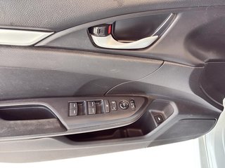 Honda Civic Sedan  2021 à Québec, Québec - 7 - w320h240px