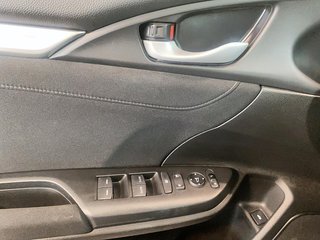 Honda Civic Sedan  2021 à Québec, Québec - 10 - w320h240px