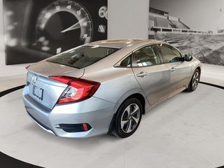 Honda Civic Sedan  2021 à Québec, Québec - 4 - w320h240px
